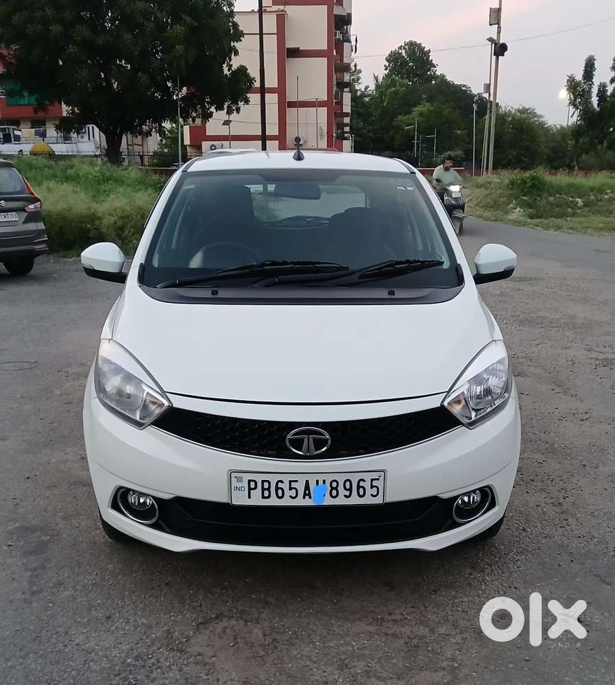 Tata Tiago 1.2 Revotron Xza, 2019, Petrol