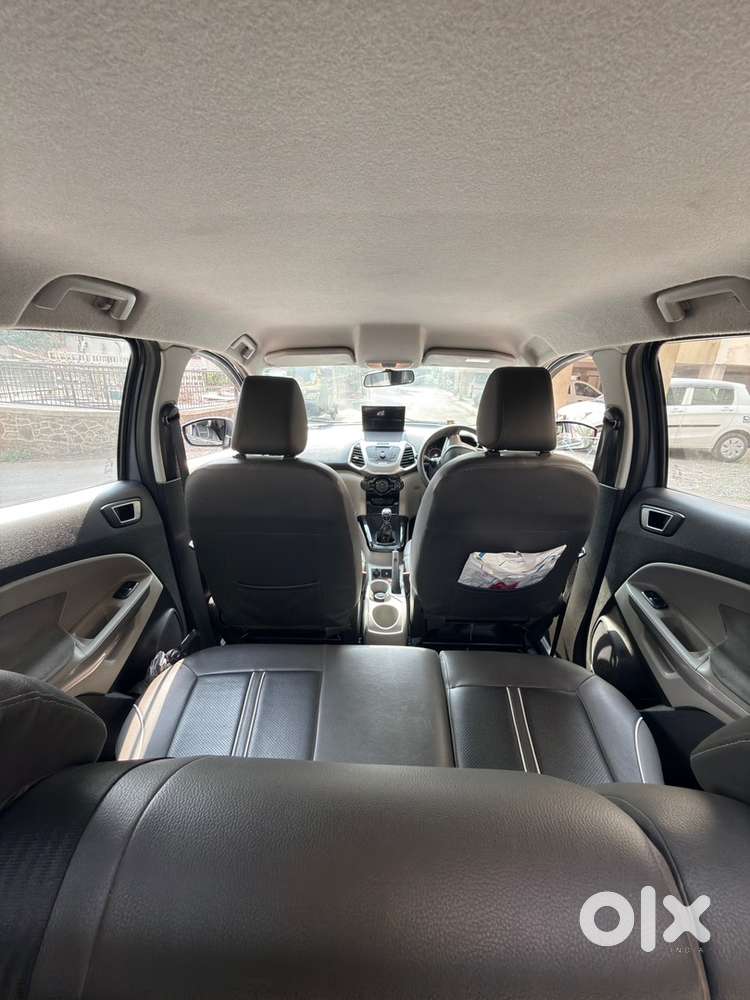 Urgent- Ford Ecosport Petrol Manual 2016