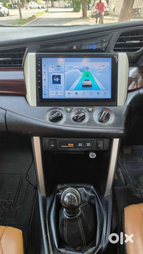 Toyota Innova Crysta 2.4 Gx Mt 8s, 2017, Diesel