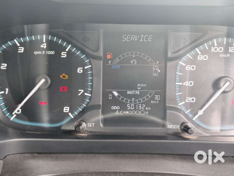 Tata Altroz Xm Plus Petrol, 2022, Petrol