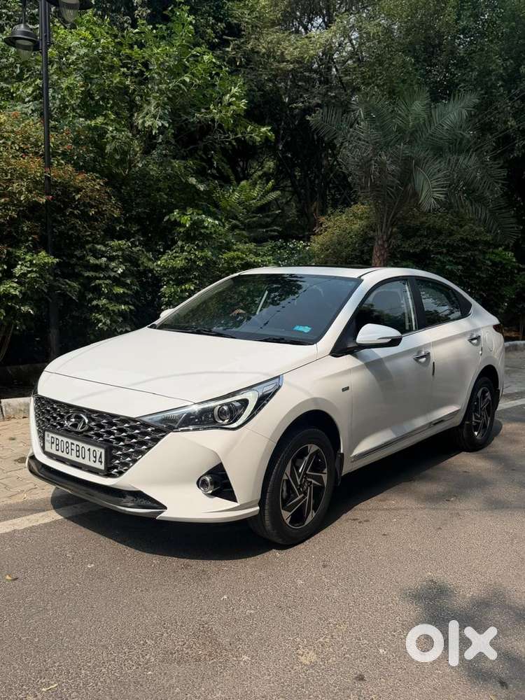 Hyundai New Verna 2022 Petrol Automatic