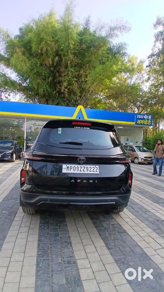 Tata Safari Accomplished X Plus 7 Str Dark Edition At, 2023, Diesel