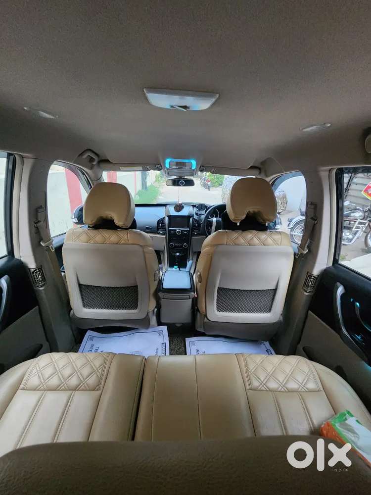 Mahindra Xuv500 Doctor Owned  Excellent Condition Genuine Reading