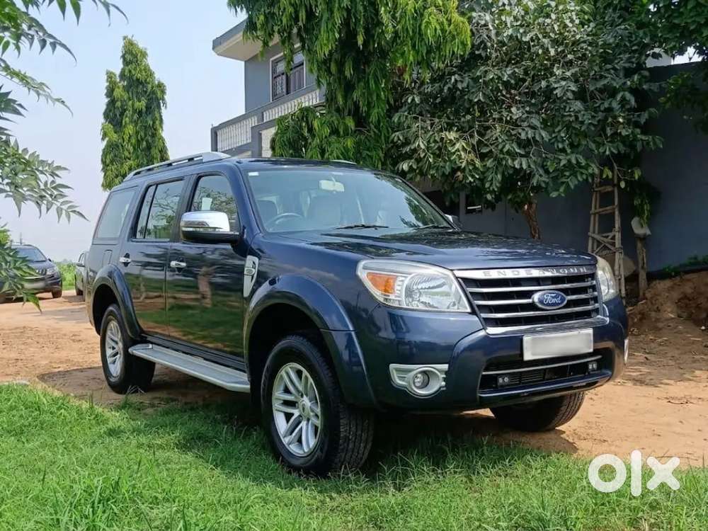 Ford Endeavour 2010 Diesel Car