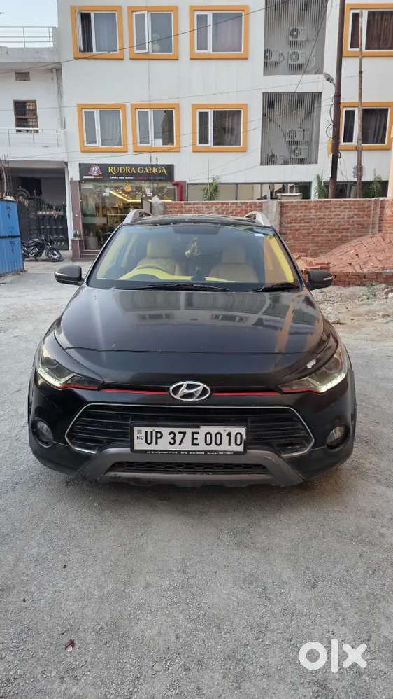 Hyundai I20 Active 2016 Diesel Well Maintained