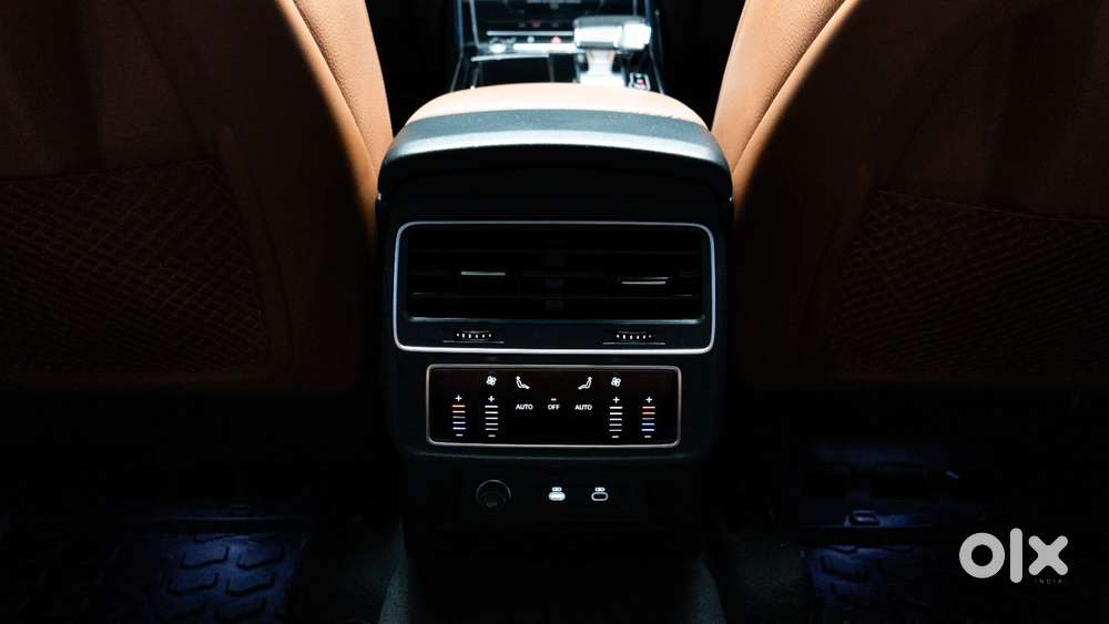 Audi Q7 Technology 55 Tfsi W/o Matrix, 2022, Petrol