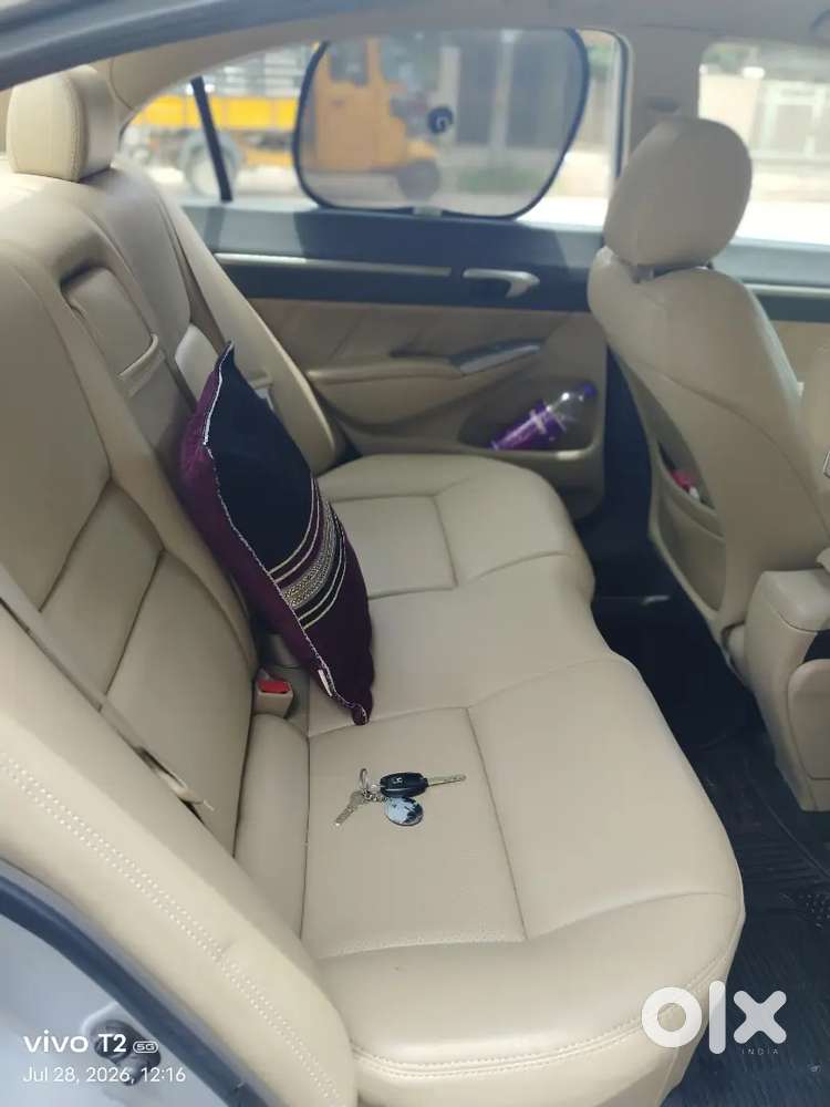 Honda Civic 1.8 V Automatic 2010