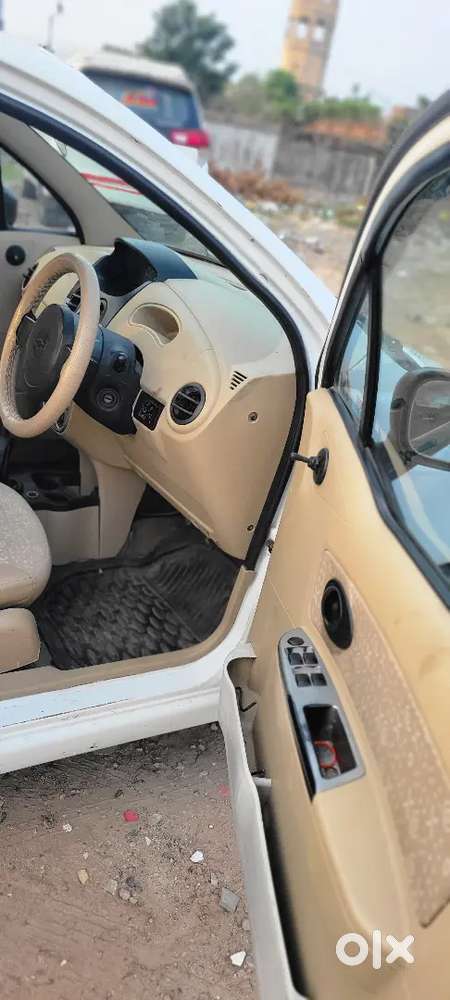 Chevrolet Spark 1.0 Lt 2011 Car