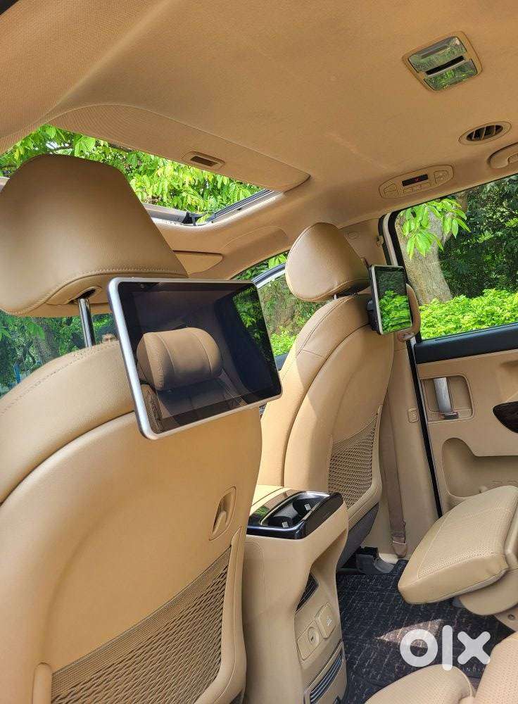 Kia Carnival Limousine Plus 7 Str, 2022, Diesel