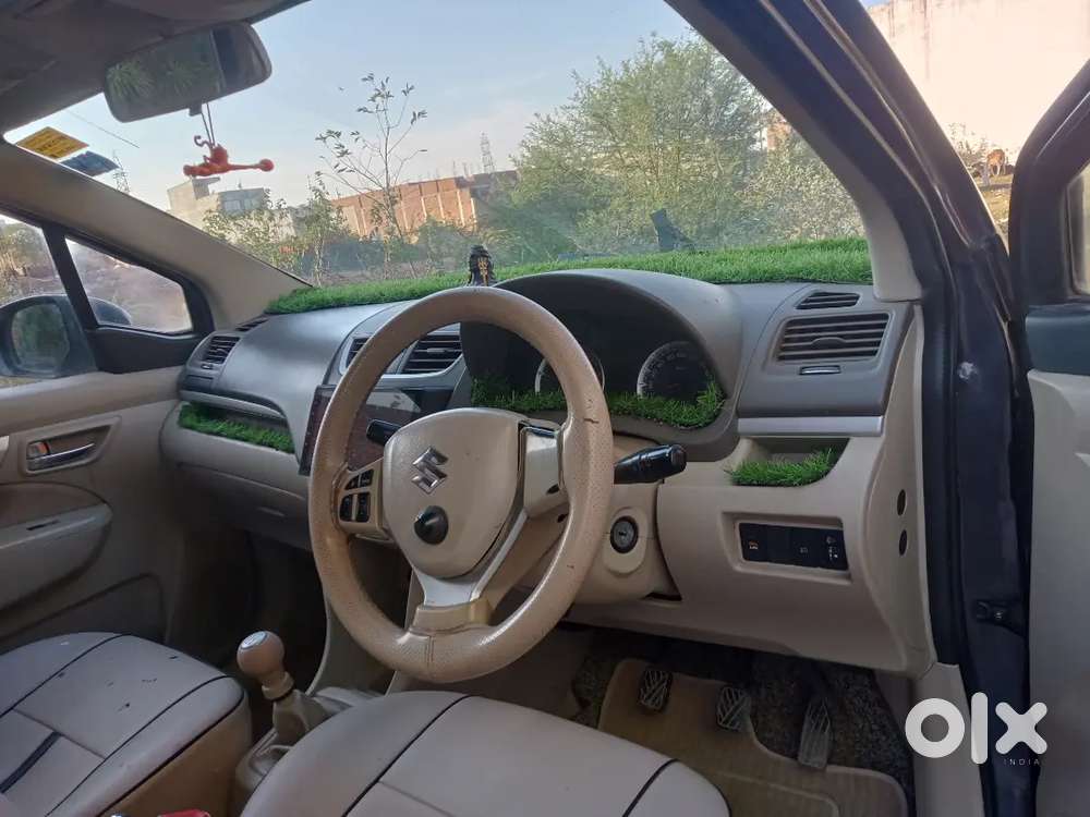 Maruti Suzuki Ertiga Top Modal Deasel Car Only Personal Use