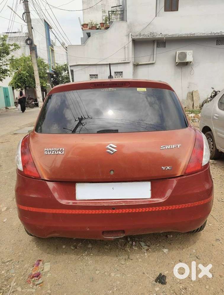 Maruti Suzuki Swift Vxi 1.2 Abs Bs-iv, 2012, Petrol