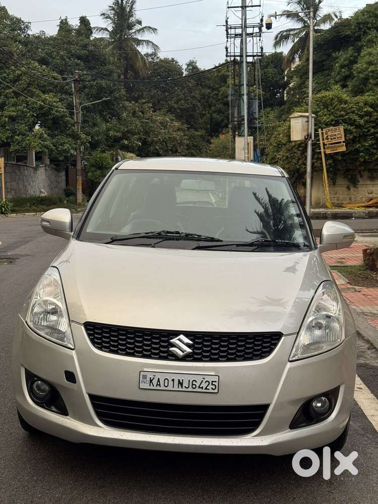 Maruti Suzuki Swift 1.2 Zxi Abs, 2011, Petrol