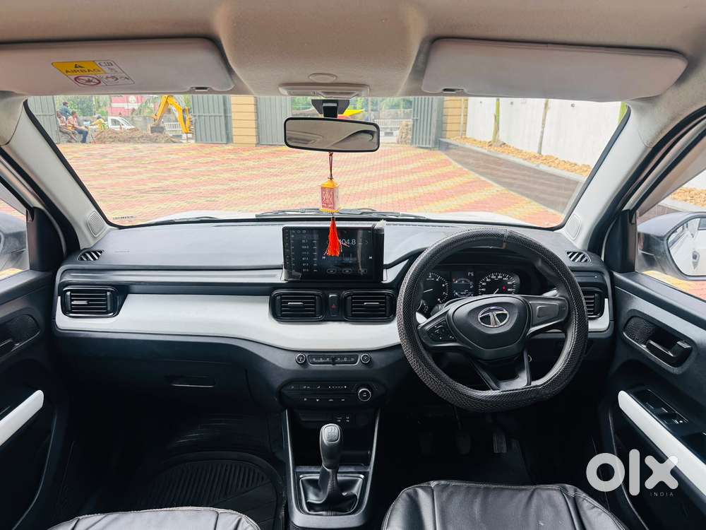 Tata Punch Pure, 2022, Petrol