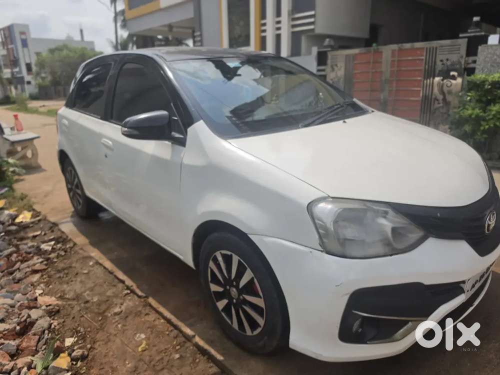 Toyota Etios Liva 2018 Diesel Good Condition, Child Ac, Tyres 90%,