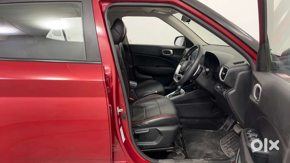 Hyundai Venue Sx Plus Turbo Dct, 2020, Petrol