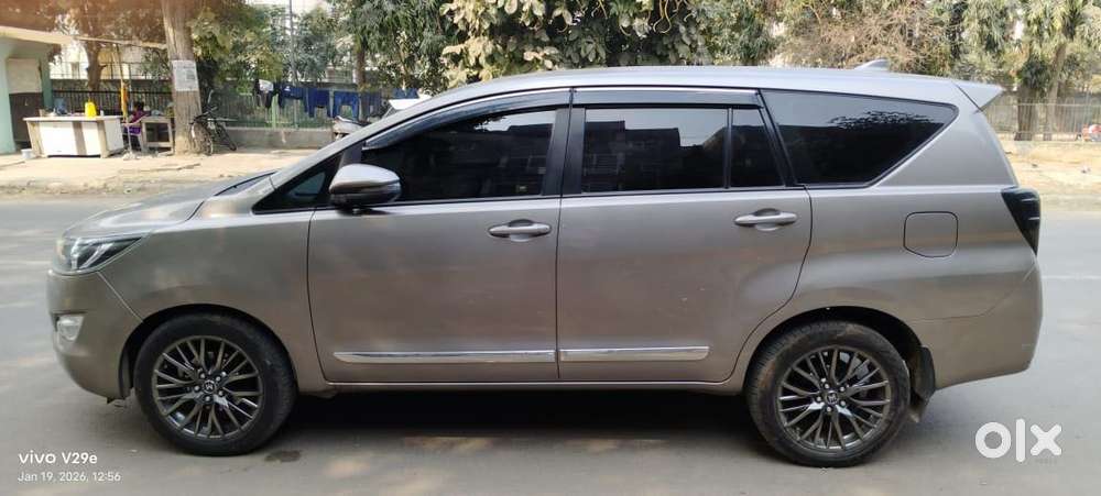 Toyota Innova Crysta 2.8 Gx At 8s, 2020, Petrol