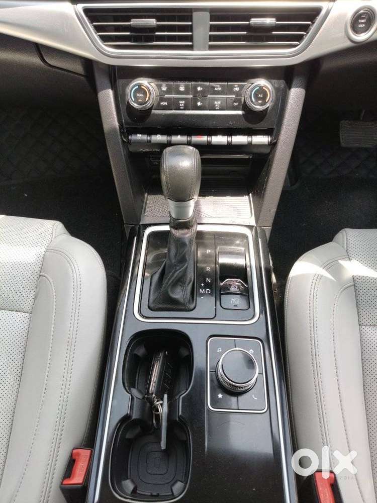 Mahindra Xuv700 2.2 Ax 7 Diesel At Luxury Pack Str, 2023, Diesel