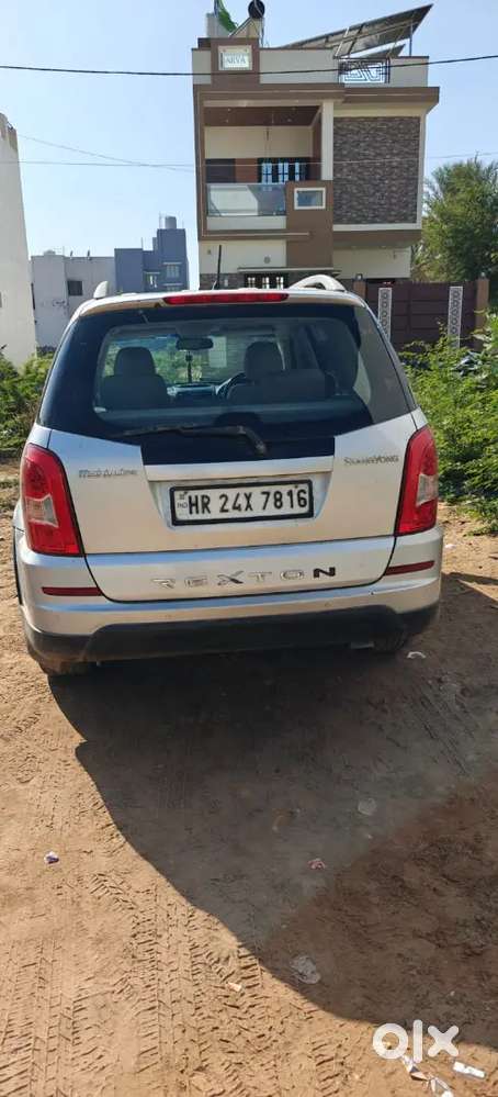 Mahindra Ssangyong Rexton