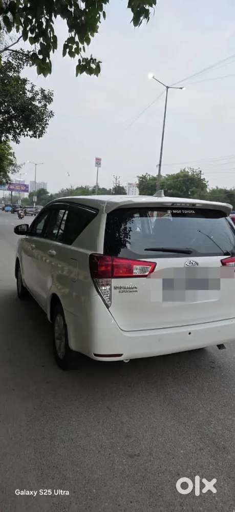 Toyota Innova Crysta 2018
