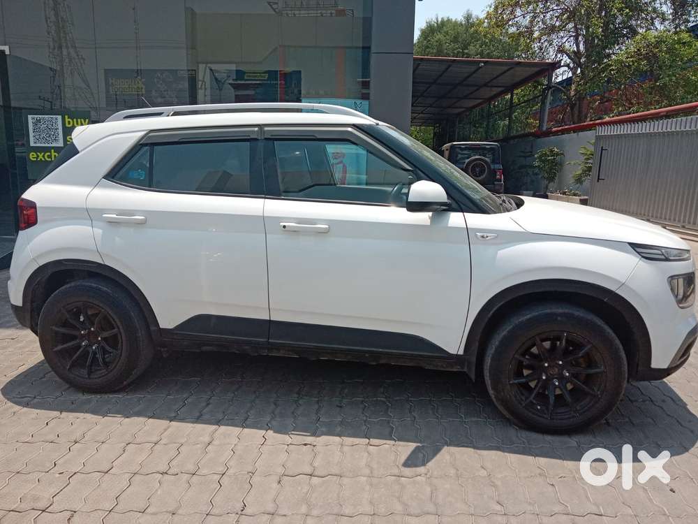 Hyundai Venue S 1.2 Petrol, 2021, Petrol