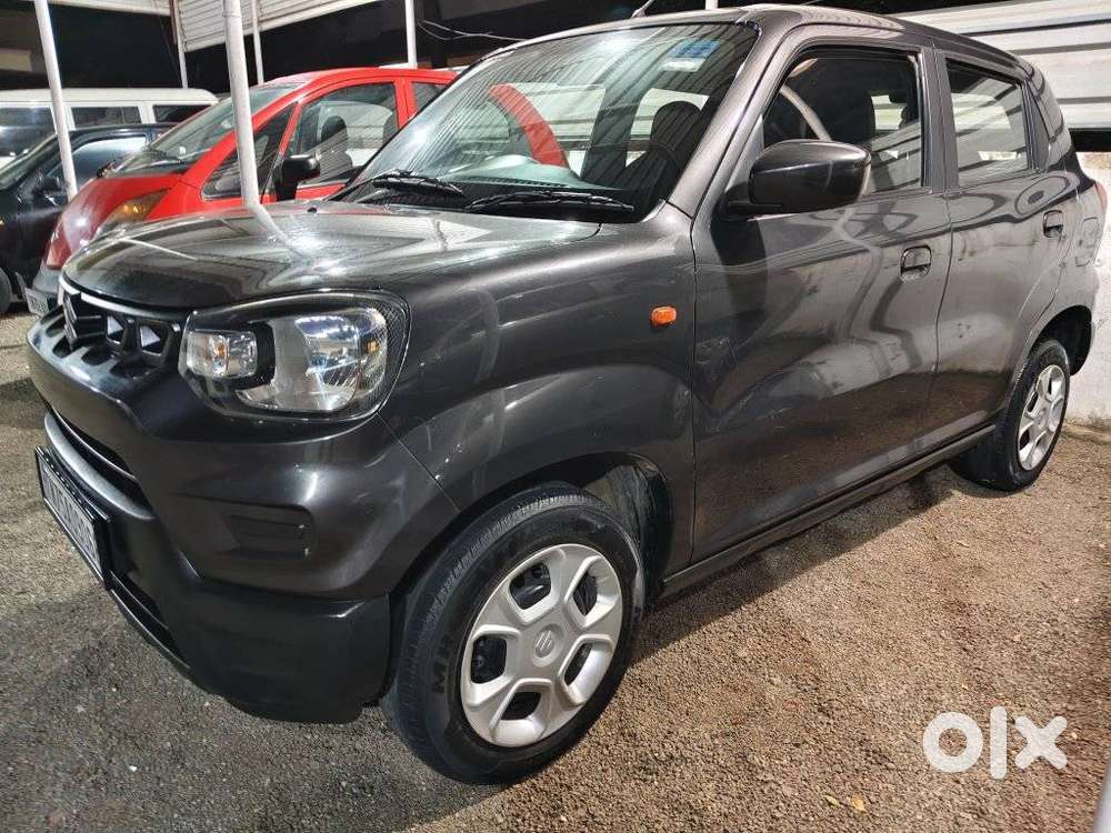Maruti Suzuki S-presso Vxi Opt, 2020, Petrol