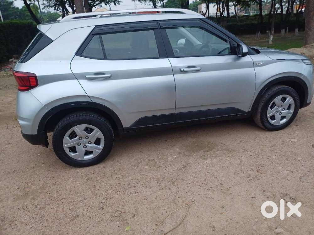Hyundai Venue S Diesel, 2019, Diesel