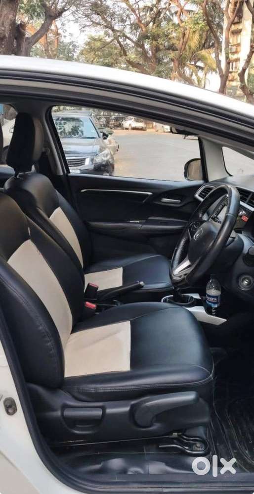 Honda Jazz 2015 Diesel Well Maintained