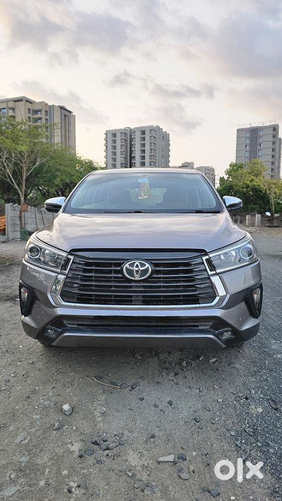 Toyota Innova Crysta