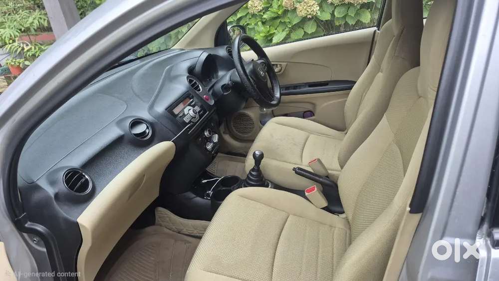 Honda Brio Mt Petrol 2014