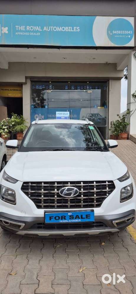 Hyundai Venue 1.2 S (o), 2020, Petrol
