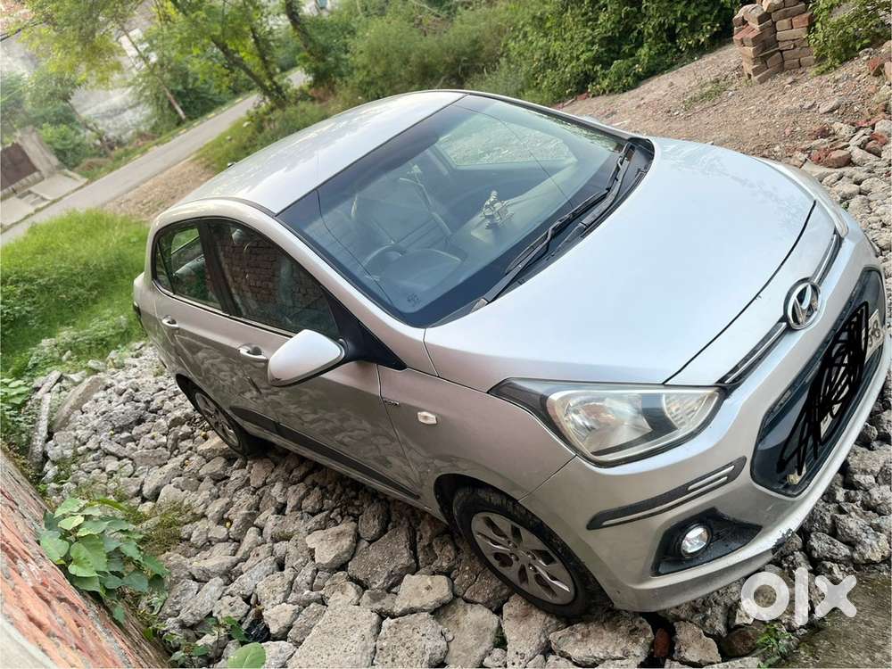 Hyundai Xcent 2016 Diesel Well Maintained