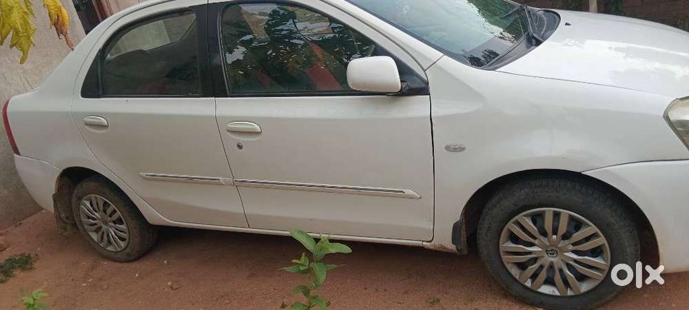 Toyota Etios 2011 Petrol 89000 Km Driven