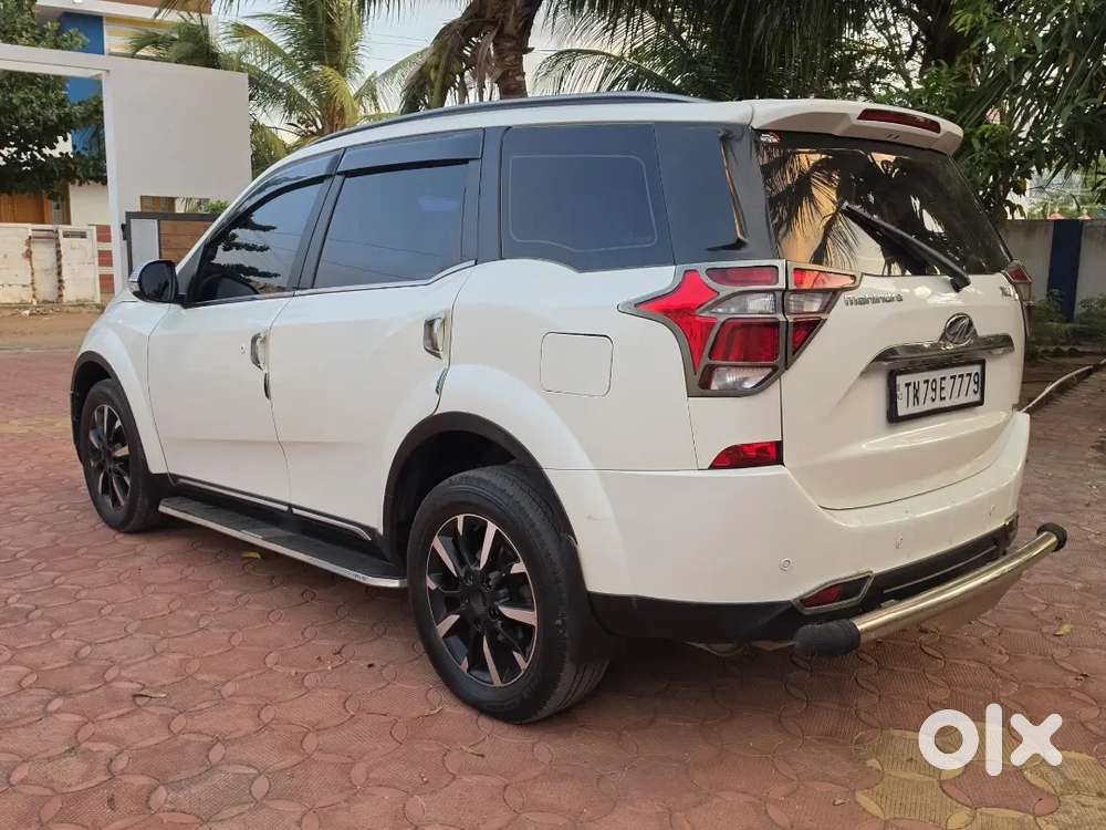 Mahindra Xuv500 W11.2018 (december)
