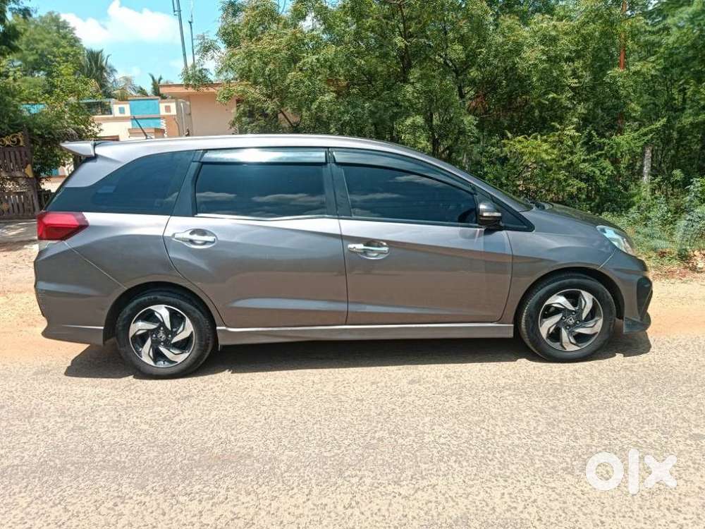 Honda Mobilio, 2014, Diesel