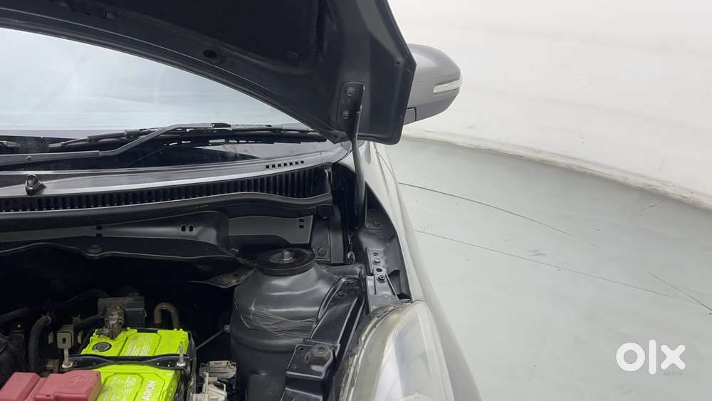 Maruti Suzuki Swift Vvt Vxi, 2015, Petrol