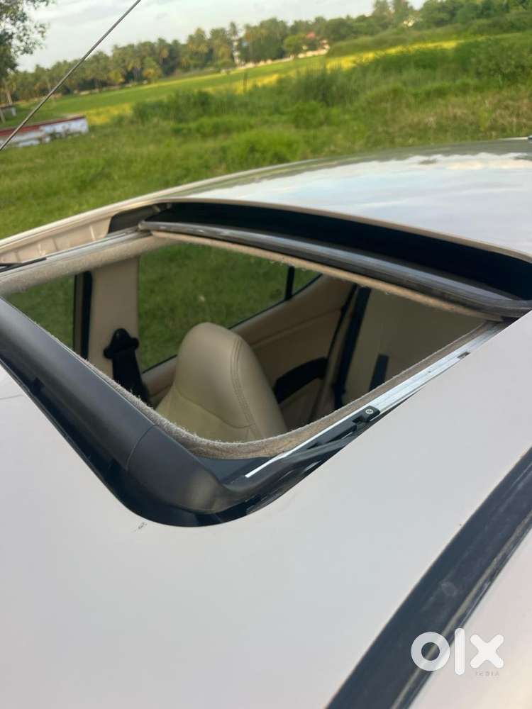 Hyundai I10 Asta Sunroof At, 2009, Petrol
