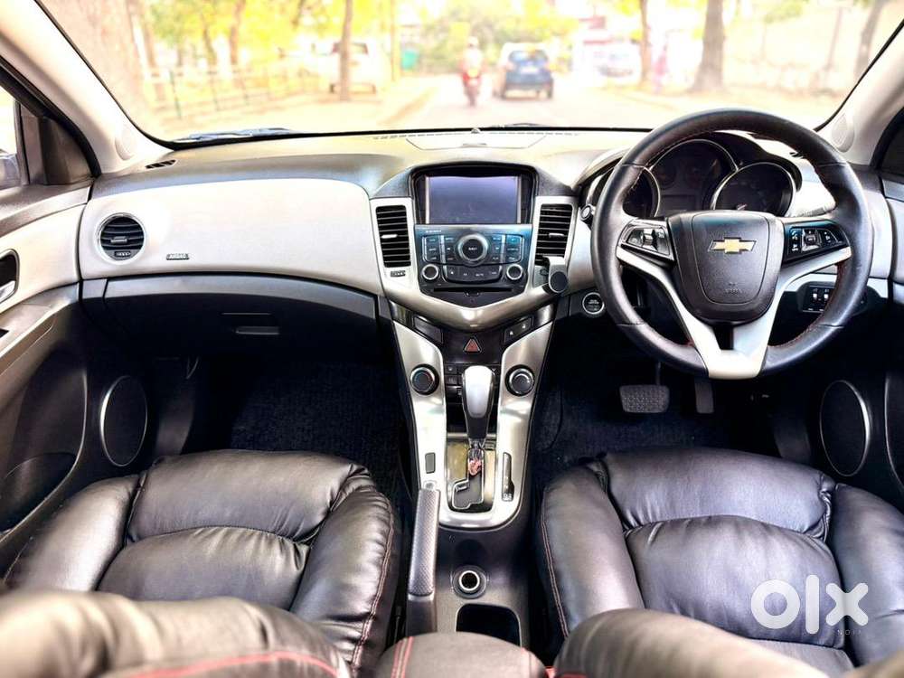 Chevrolet Cruze 2016 Ltz At 6 Speed Top End Model In Excellent Condi