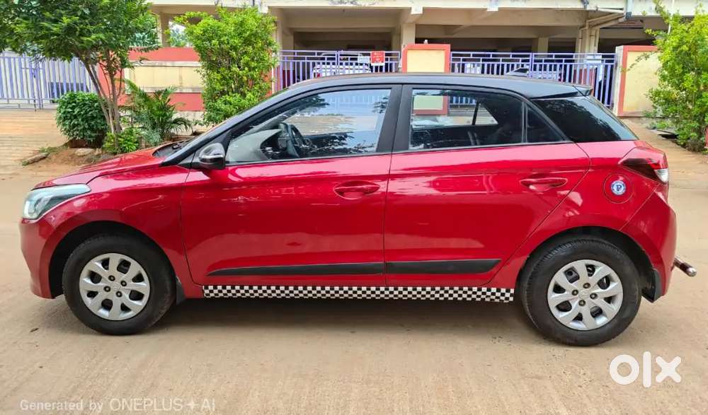 Hyundai I20 2017 Petrol 91000 Km Driven Well Maintained