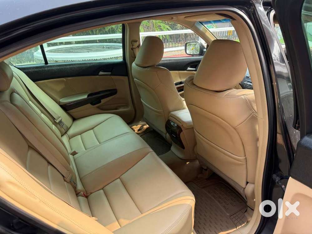 Honda Accord V6, 2010 Full Option, Automatic