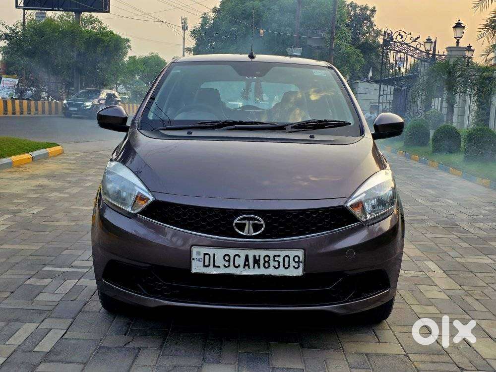 Tata Tiago 1.2 Revotron Xt (o), 2017, Petrol