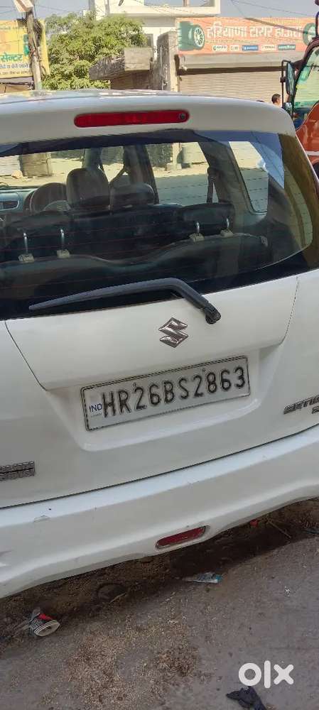 Maruti Suzuki Ertiga 2012 Cng & Hybrids 230000 Km Driven