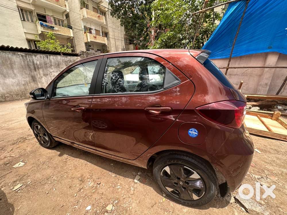 Tata Tiago Petrol 2025