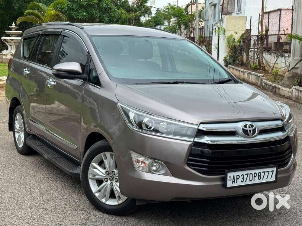 Toyota Innova Crysta 2.8z Automatic, 2018, Diesel