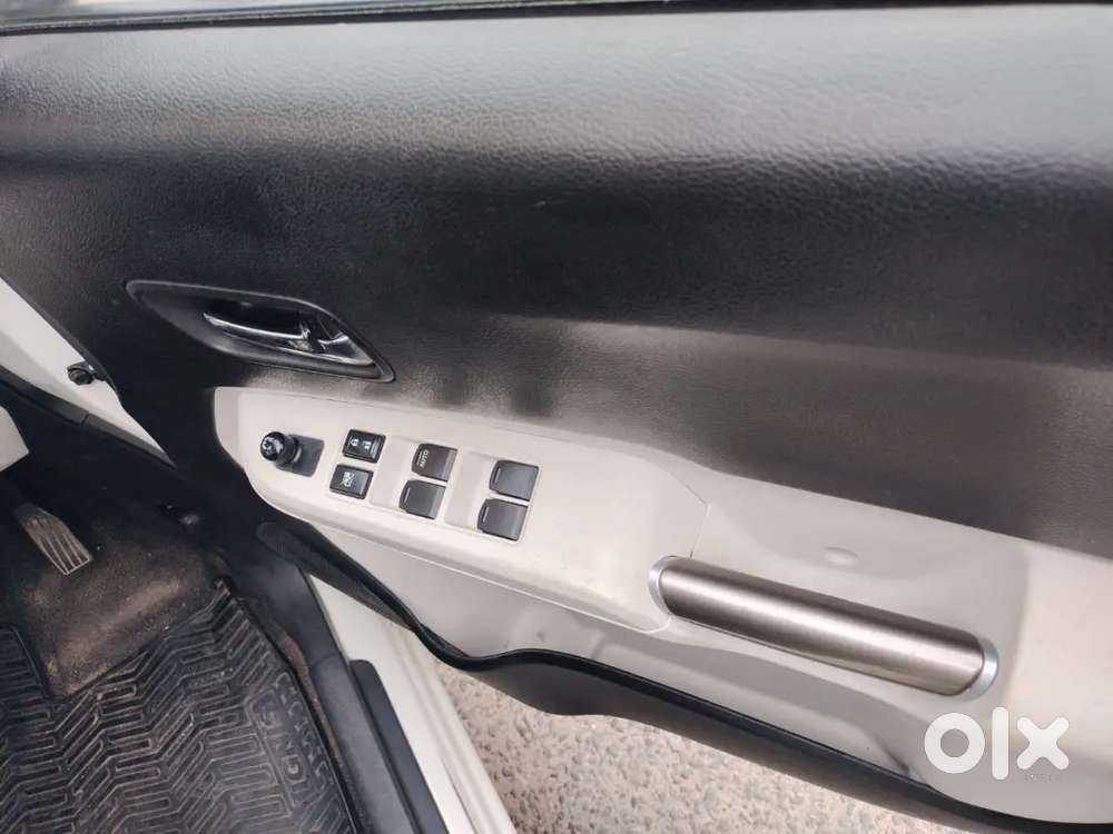Maruti Suzuki Ignis 2019 Petrol 44000 Km Driven 1st Owner, Full Ins.