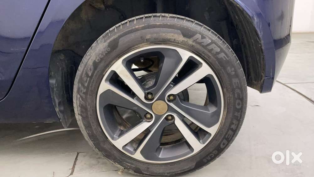 Tata Altroz 1.2 Xz Plus Petrol, 2023, Petrol