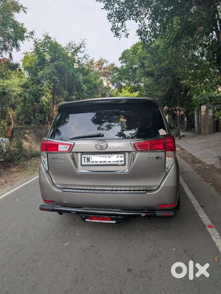 Innova Crysta