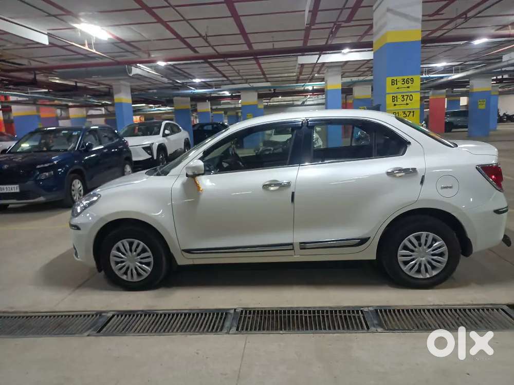 Maruti Suzuki Dzire Vxi | Only 16,495 Km Driven | Excellent Conditi