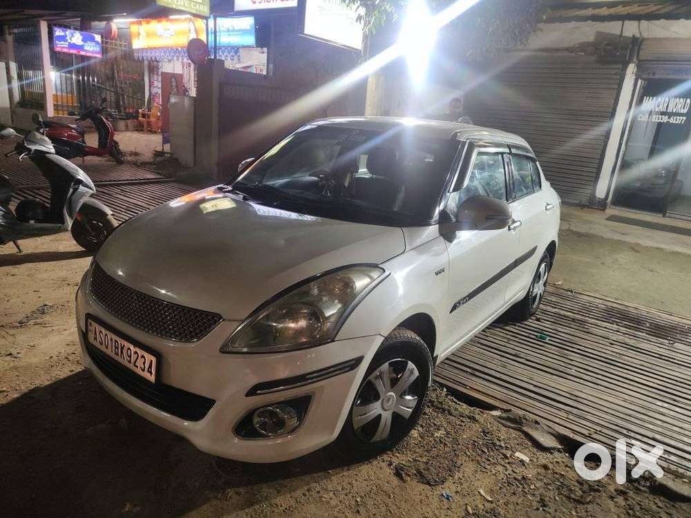 Maruti Suzuki Swift Dzire 1.2 Vxi Bsiv, 2014, Petrol