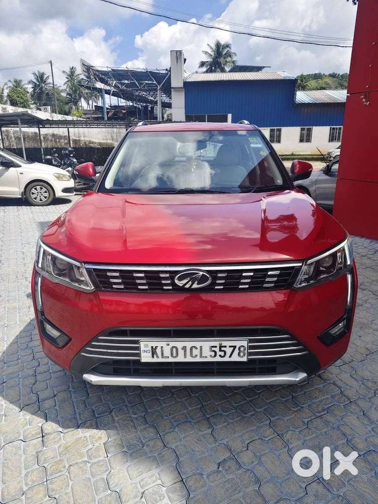 Mahindra Xuv300 W8, 2019, Petrol