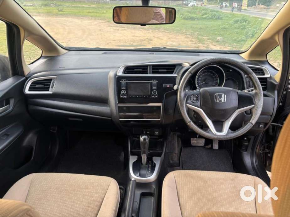 Honda Jazz V Cvt, 2016, Petrol